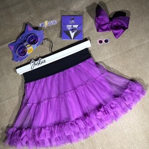 JUSTICE SKIRT w/ FREE Accessories!